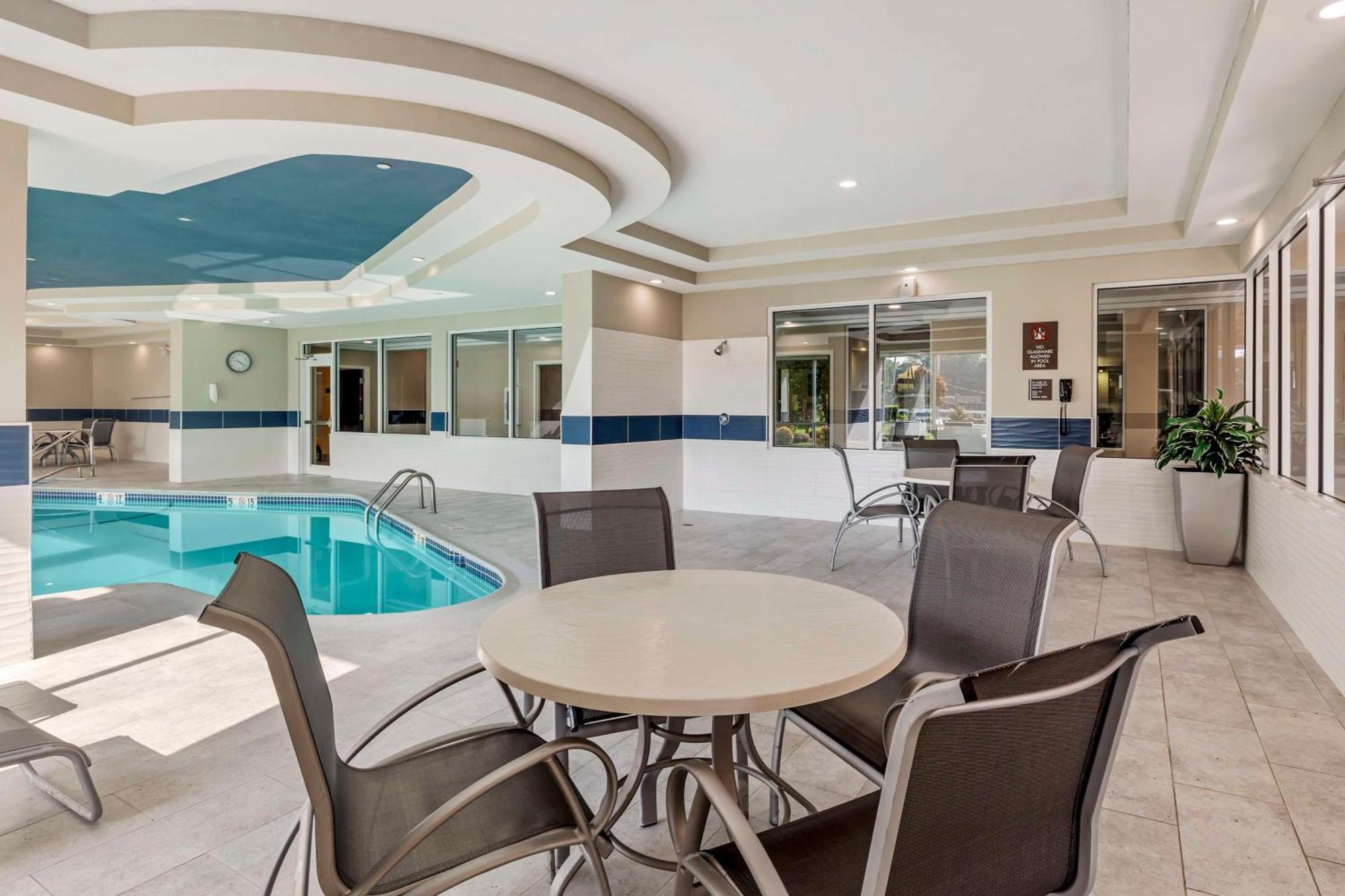 Best Western Plus North Shore Hotel Danvers Kültér fotó