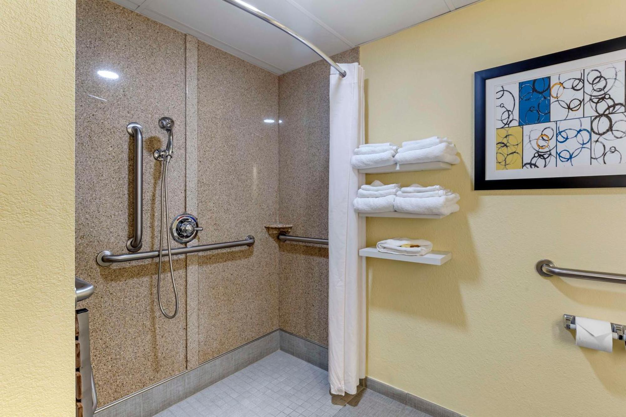 Best Western Plus North Shore Hotel Danvers Kültér fotó